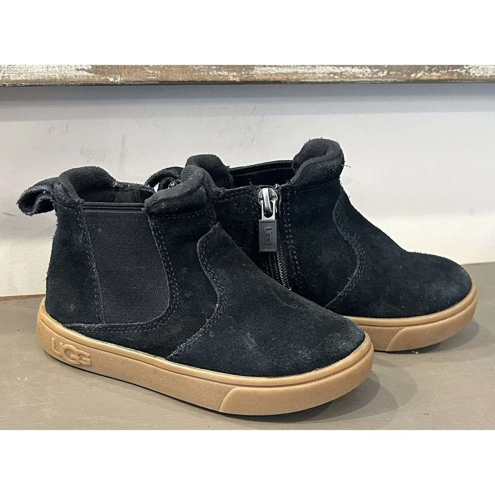Ugg Black Hamden Toddler Unisex Boots Size 8 Side Zip‎ Suede Slip On